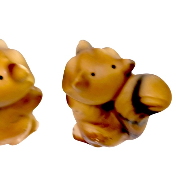 Raccoons Salt And Pepper Shakers Vintage Hand Painted Japan - Picture 3 of 7